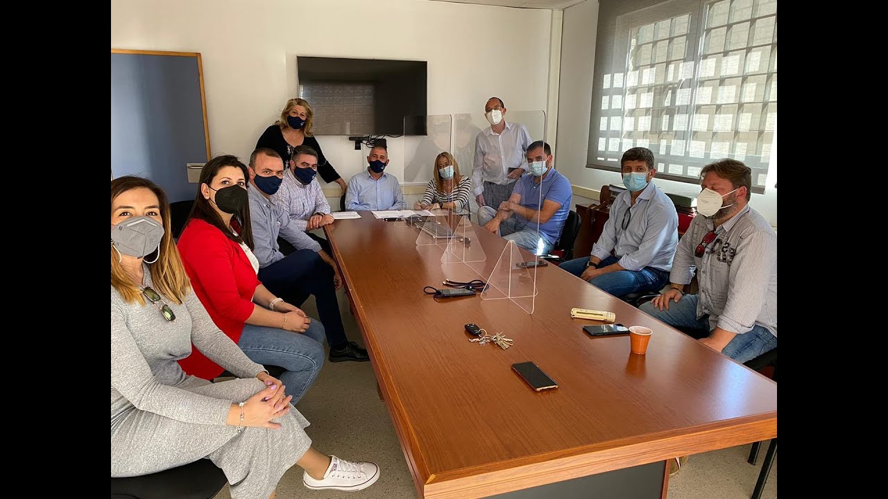 El equipo de gobierno se reúne y analiza la situación actual